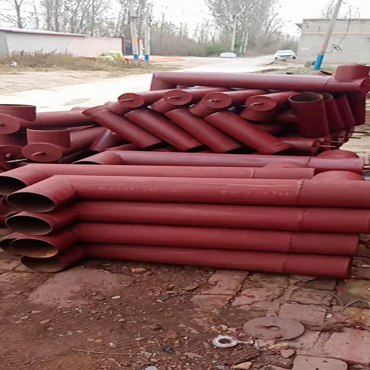 高標準農(nóng)田灌溉PE管件 鐵質出水口